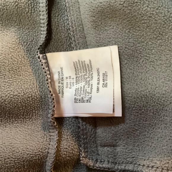 Bench Hoodie early 2010s - Picture 5 of 8